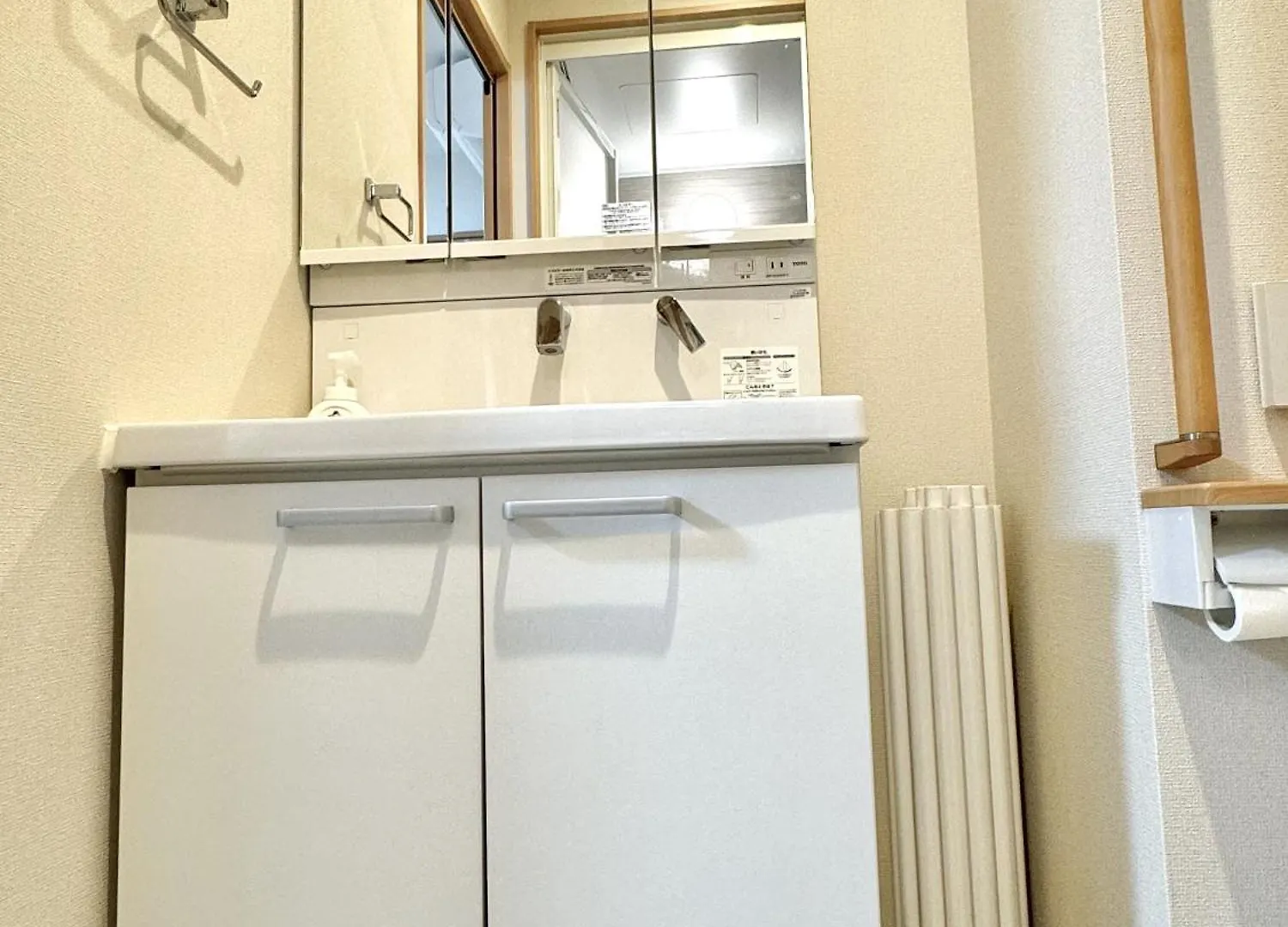 Apartment 新建大人気黒門市場徒歩3分 道頓堀難波心斎橋徒步7分 日本橋駅徒歩5分東方レジデンス Osaka